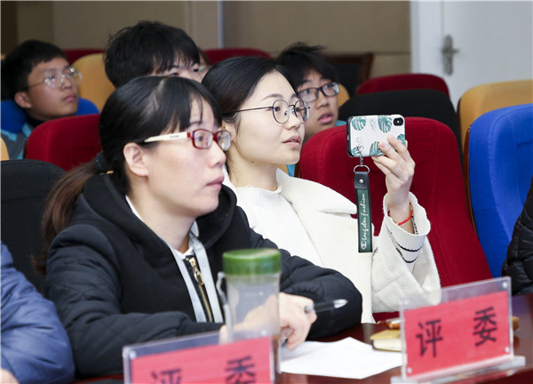 直擊現(xiàn)場(chǎng)——南京新華·屯和直播海報(bào)設(shè)計(jì)大賽復(fù)賽重磅來(lái)襲！