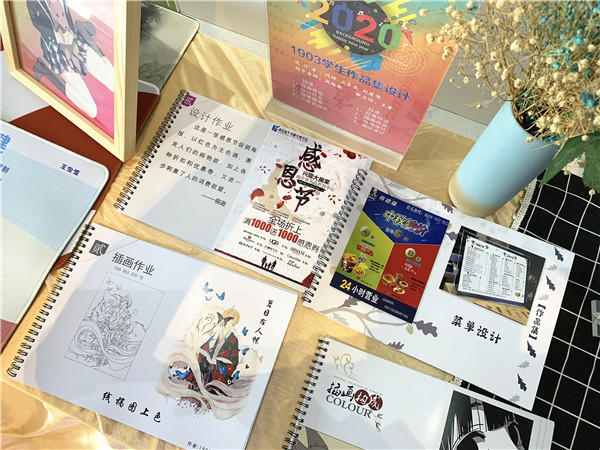 教學(xué)成果展示周，學(xué)子答辯各顯神通