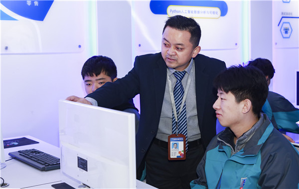 男生適合學什么<a href=http://njxh.cn target=_blank class=infotextkey>專業(yè)</a>，就業(yè)前景好？