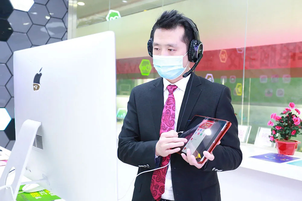 人人出彩 技能強國，新華邀你體驗工匠精神