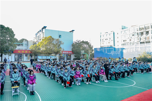 知行合一，榜樣力量 —南京新華2021年度學(xué)生工作總結(jié)暨表彰大會圓滿落幕！