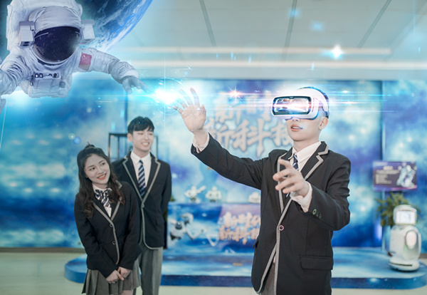 都2022年了，現(xiàn)在入行互聯(lián)網(wǎng)晚不晚？好就業(yè)嗎？