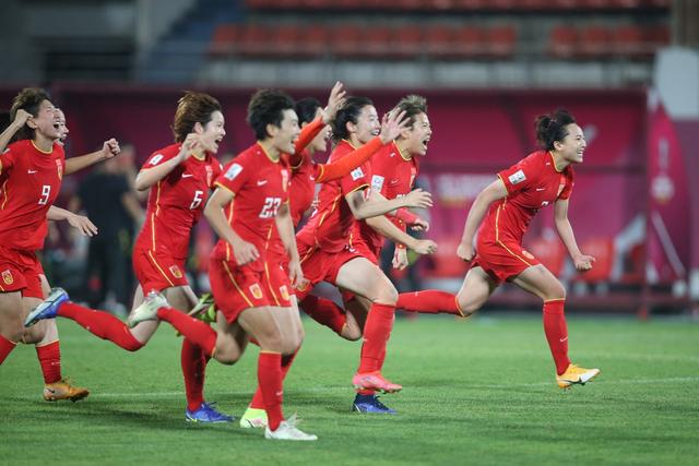 中國女足闖進(jìn)亞洲杯決賽，滿滿的女性力量!