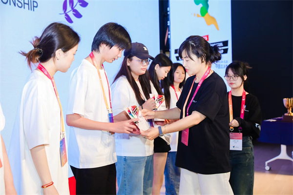 我校在CPA世界大賽中國總決賽中斬獲佳績，三名學(xué)生榮獲多項(xiàng)殊榮