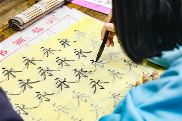 開學(xué)特輯|開學(xué)第一天，我們是這樣度過(guò)的